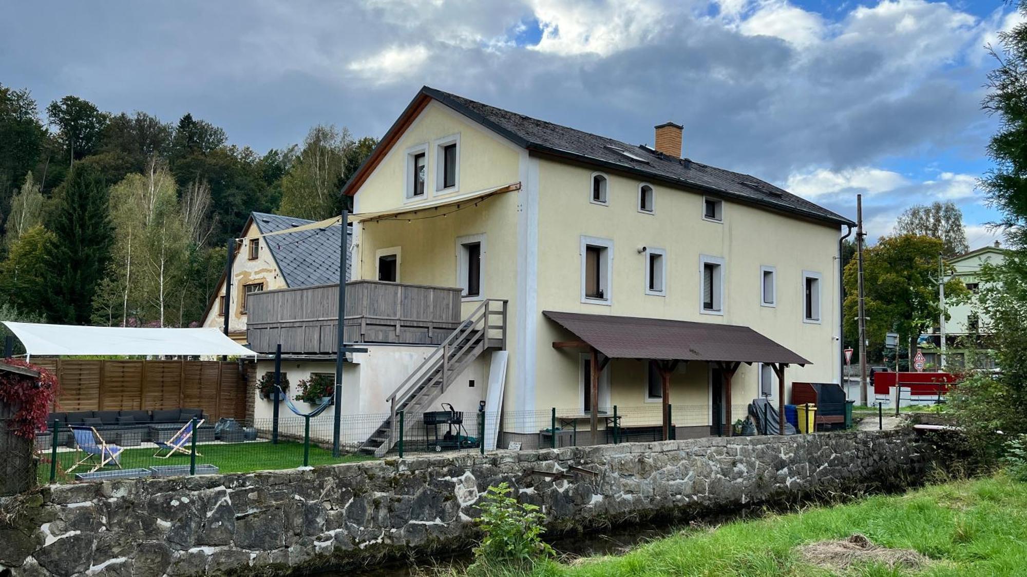 Feelmountains Hotel Teplice nad Metuji Exterior photo